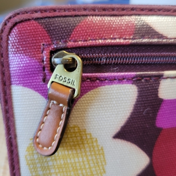 Fossil Leather Floral Zip Around Long Wallet Coated Canvas Pink Cream Retro EUC - Picture 3 of 13
